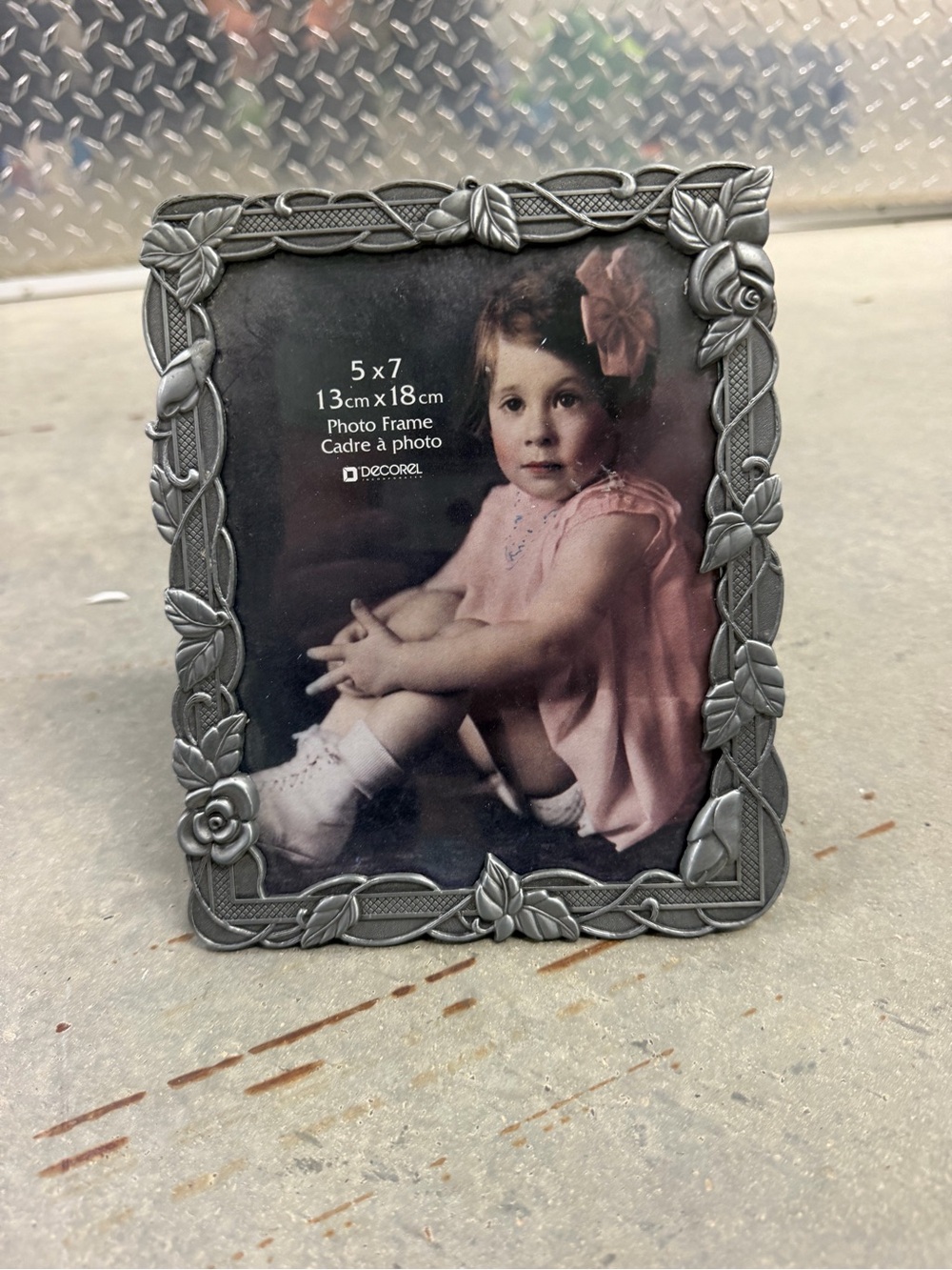 Decorel 5x7 Silver Tone Rose Floral Vine Ornate Photo Picture Frame